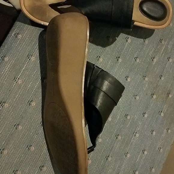 Black thong flip flop sandals - Picture 6 of 6